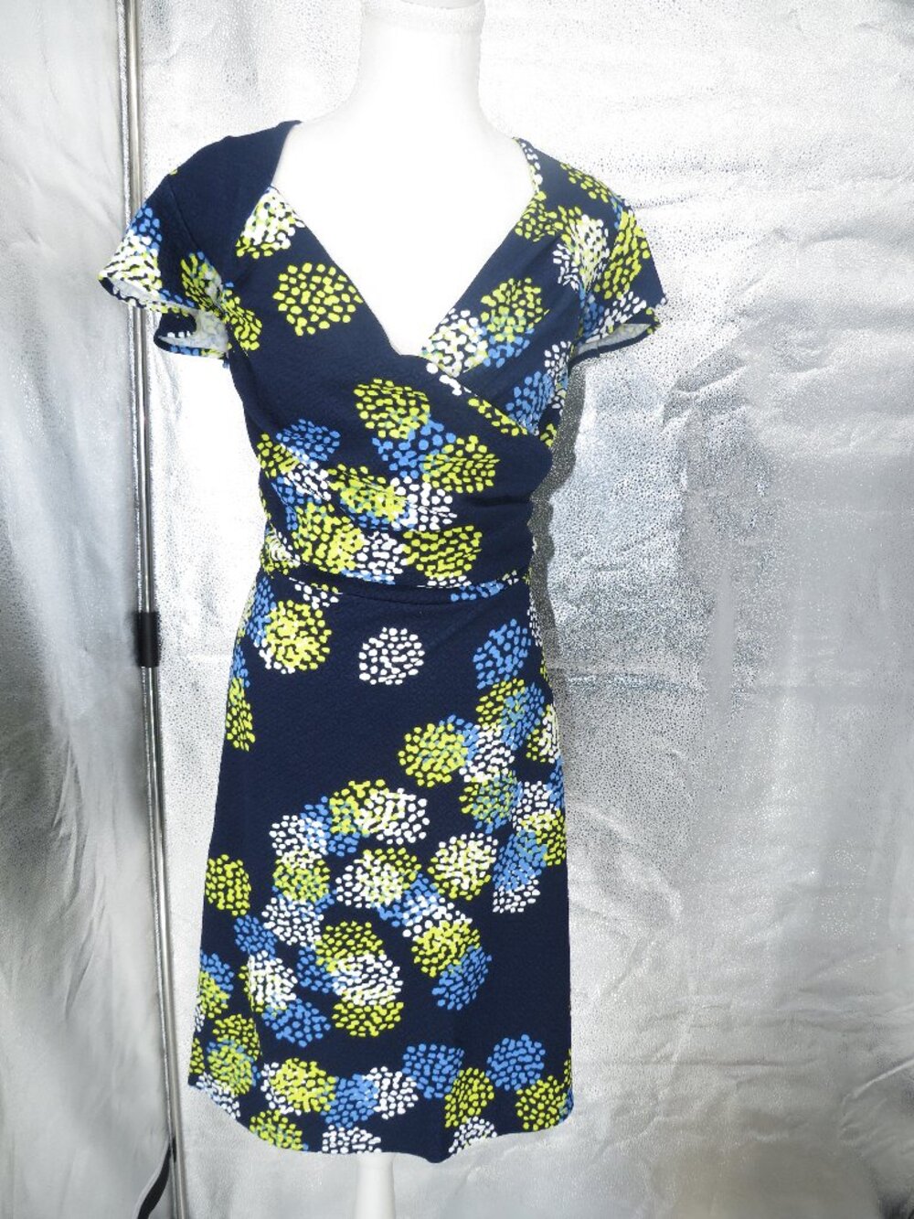 Leota Womens Dress 3L NWT Classic Navy Blue Floral Faux Wrap Midi Short Sleeve